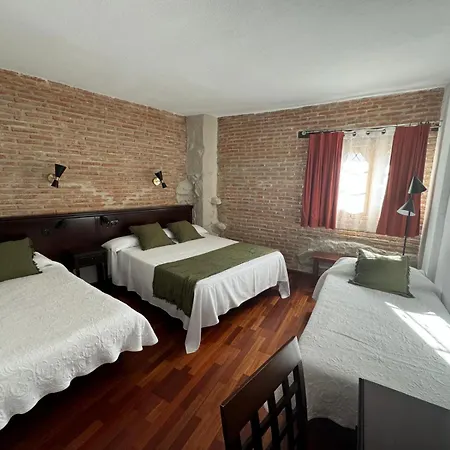 Hospedium Hotel La Fuente Candelario Extérieur photo
